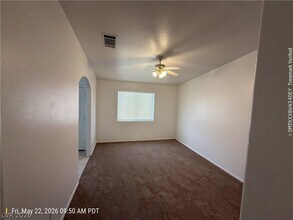 Building Photo - 343 Mulberry Glen Dr