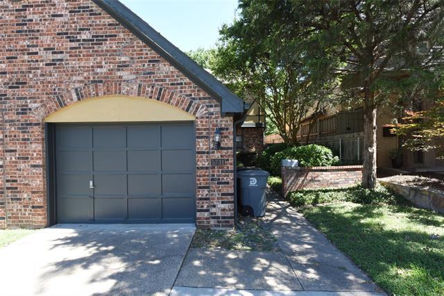 Building Photo - 5731 Penrose Ave