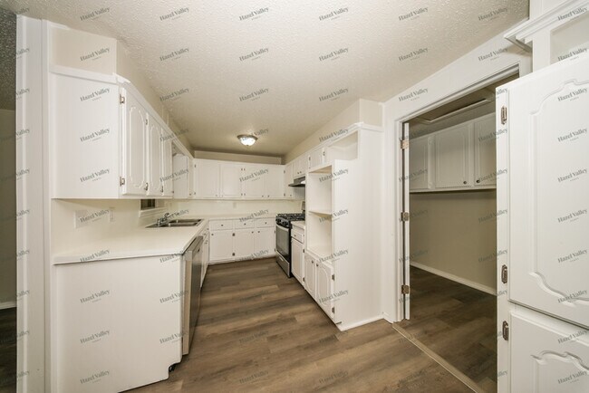 Foto del edificio - 229 NW 87th St