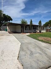 Building Photo - 2910 Zephyr Ln