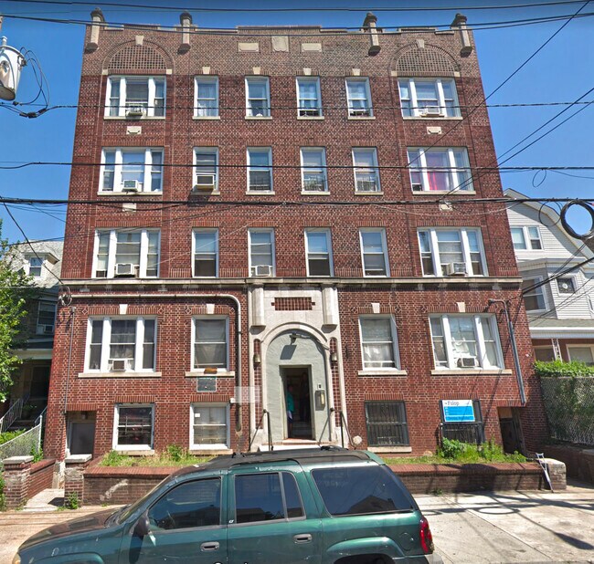 Foto del edificio - 140 Arlington Ave