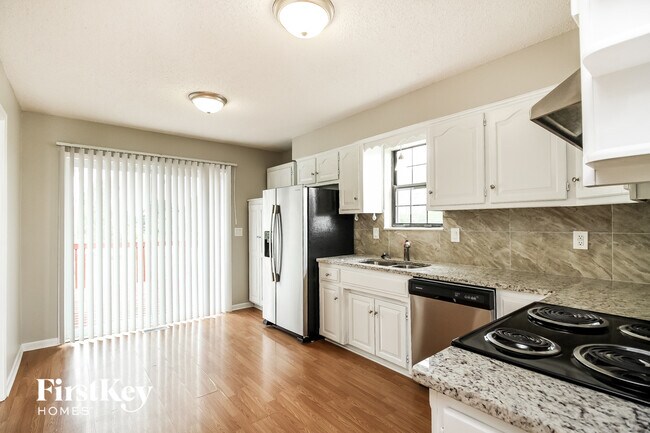 Foto del edificio - 11536 N Woodland Ave