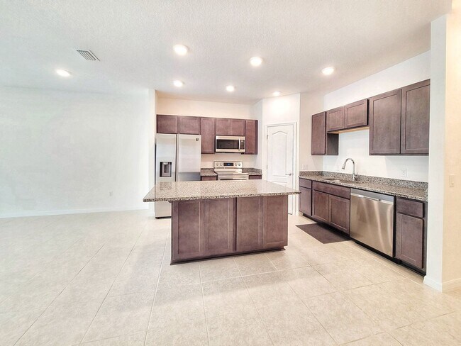Foto del edificio - Tara West End #12523
