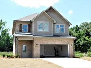 Building Photo - 7996 St.James Dr