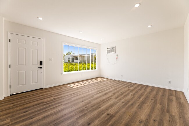 Foto del edificio - 801 S Burnside Ave