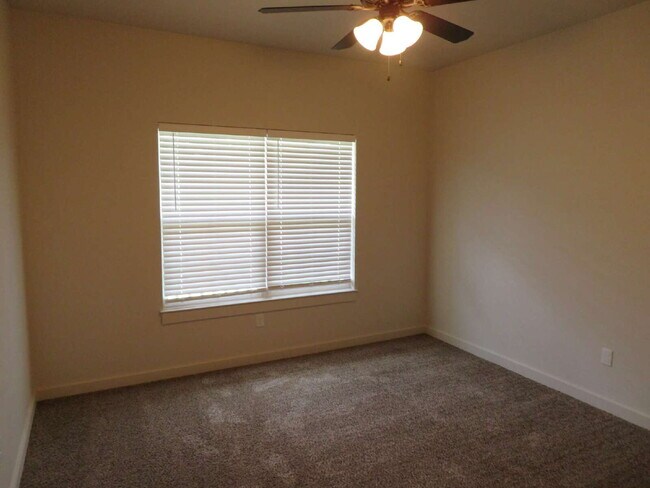 Foto del edificio - 2119 9th St