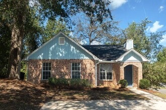 Building Photo - 1521 Cinnamon Bear Cir