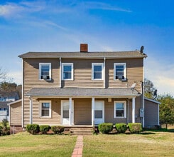 Building Photo - 104 Drugstore St