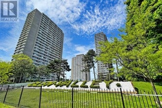 Building Photo - 735-2735 Don Mills Rd.