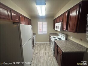 Building Photo - 4450 Sandy River Dr