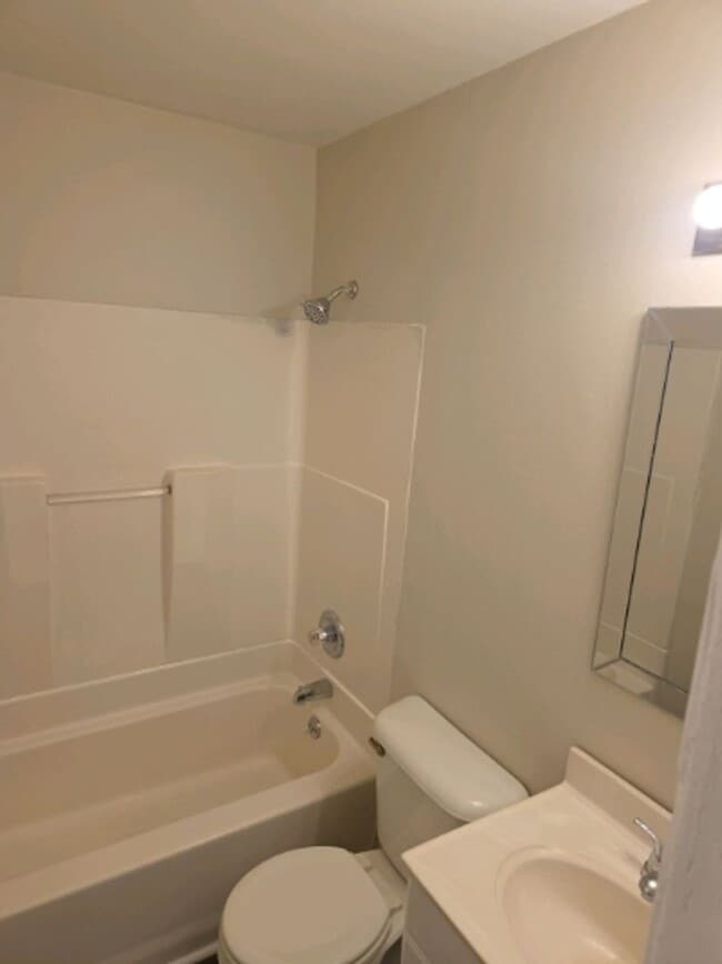 Photo - 4BR, 1 BA home in Shively with Large fenced yard! 4816 Andalusia Ln., Louisville, KY 40272