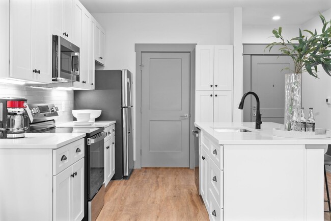 Interior Photo - The Ridge