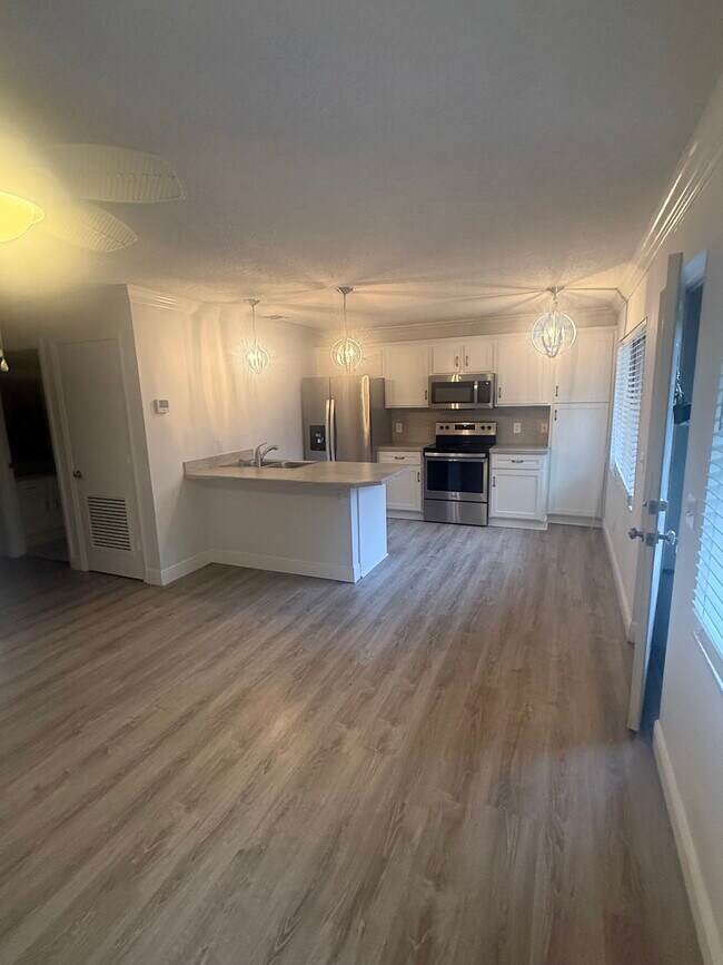 Foto del edificio - 1601 Big Tree Rd