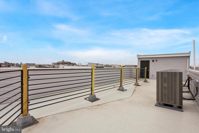 Foto del edificio - 1164 S 18th St