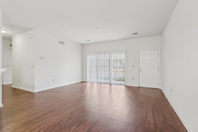 Interior Photo - Autumn Park Apartments
