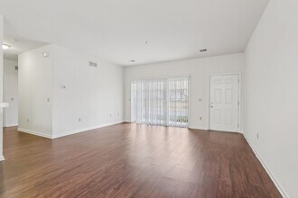 Interior Photo - Autumn Park Apartments