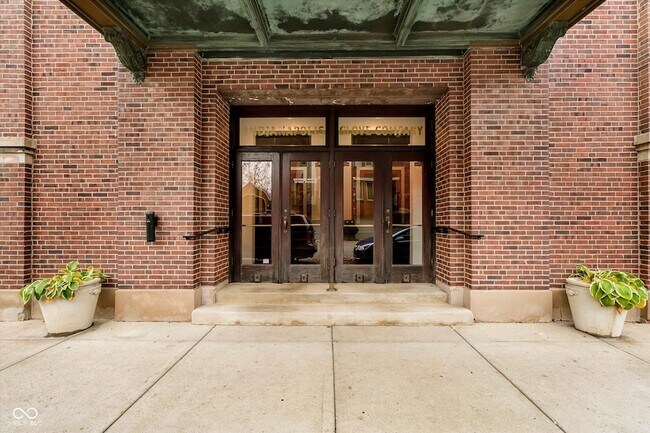 Foto del edificio - 430 N Park Ave