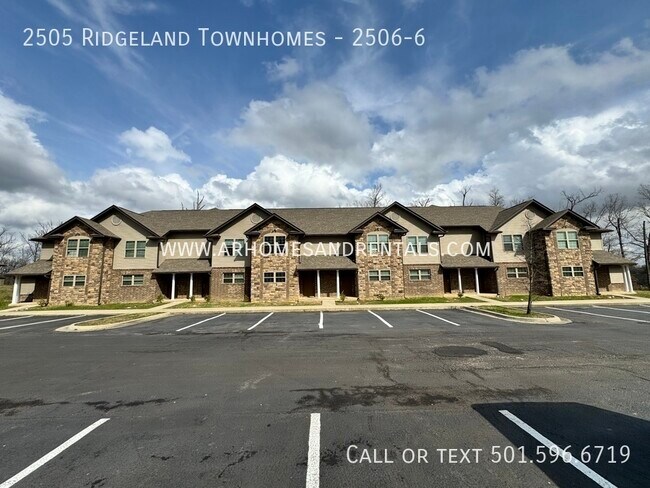 Building Photo - 2505 Ridgeland Townhomes - 2506-6 | $695 |...