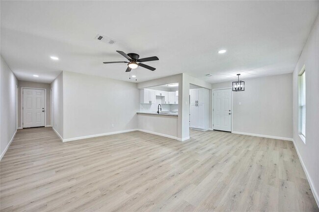 Foto del edificio - 5934 Southwell St