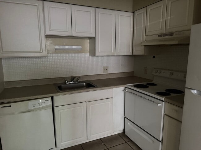 Building Photo - 373 Corisande Hill Rd