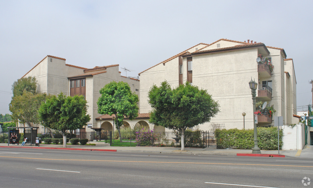 Primary Photo - Beverly Park Senior Apartments