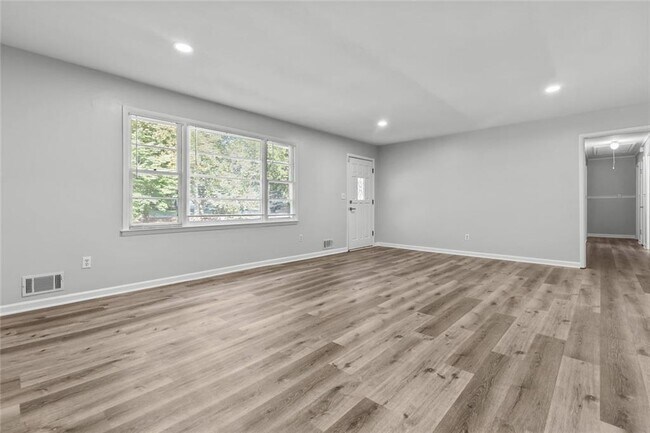 Foto del edificio - 1834 Dogwood Ct SW