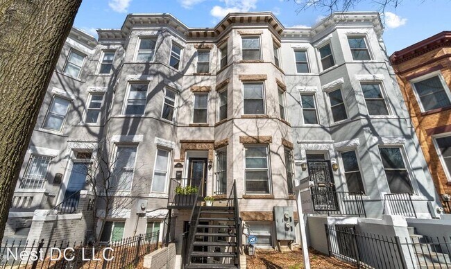 Building Photo - 2 br, 2 bath House - 35 Rhode Island Ave N...