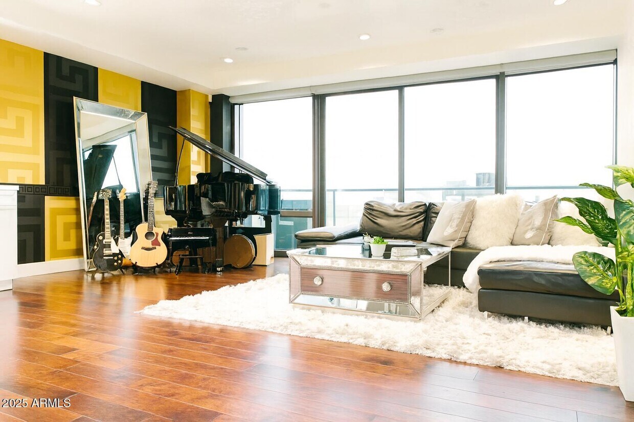 Foto principal - 4422 N 75th St