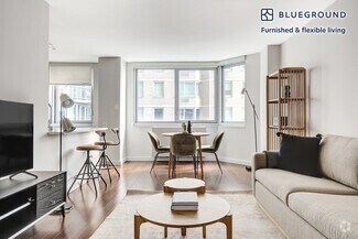 Building Photo - 606 1st Ave.