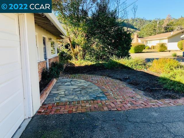 Foto del edificio - 3263 Hillview Ln