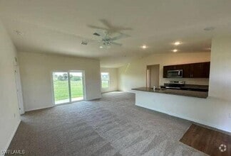 Building Photo - 8100 Salt Ct