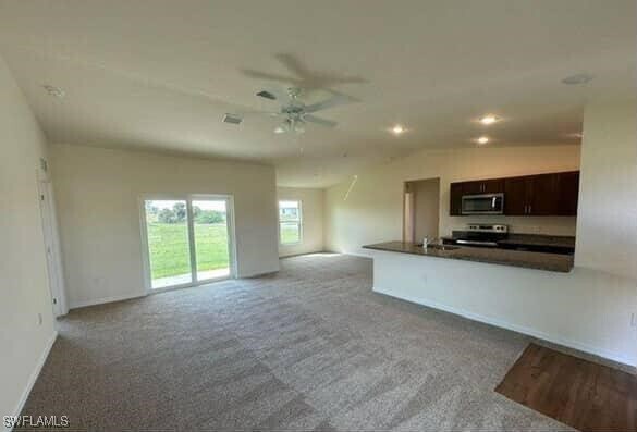 Building Photo - 8100 Salt Ct