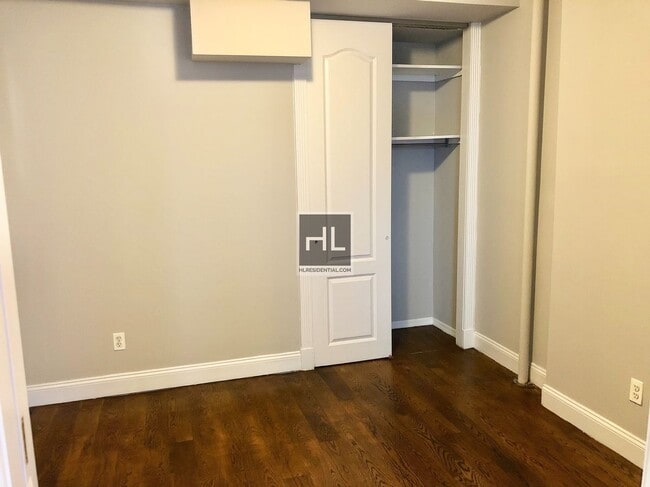 Building Photo - East 50th Street