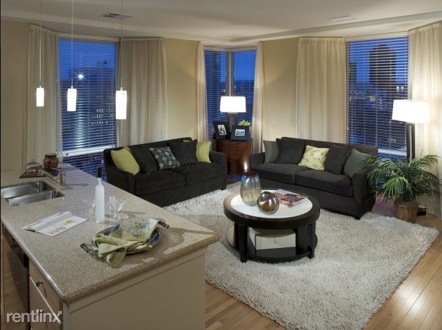 Building Photo - 2 br, 2 bath Apartment - 1588 Glenarm Pl