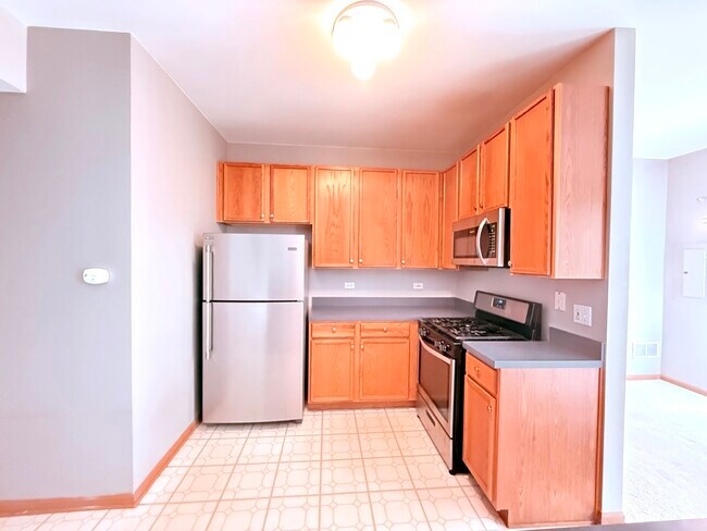 Foto del edificio - 3984 Blackstone Dr