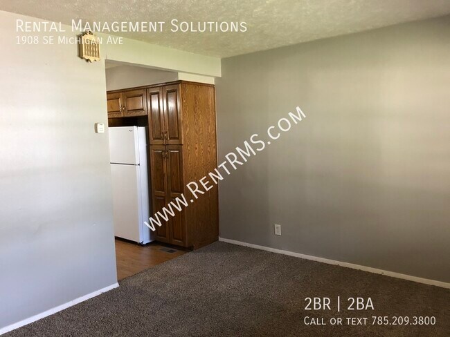 Building Photo - 1908 SE Michigan Ave