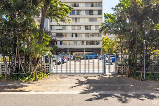 Foto del edificio - Seaside Tower