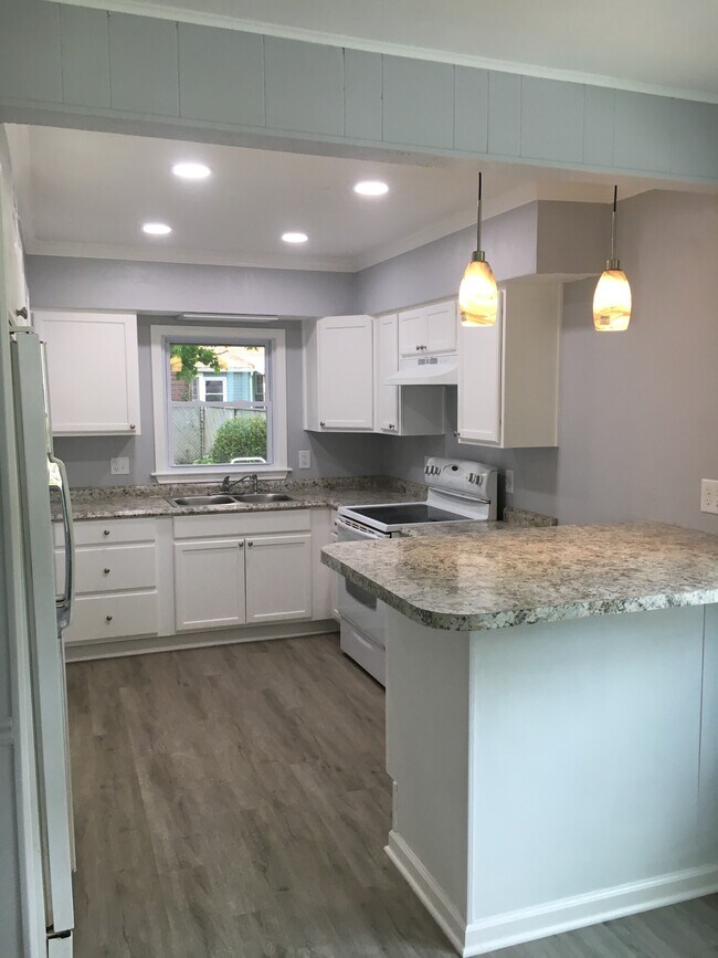 Foto del edificio - 1936 Tudor St