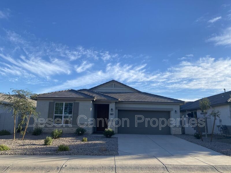 37703 W San Ildefanso Ave, Maricopa, AZ 85138 House for Rent in