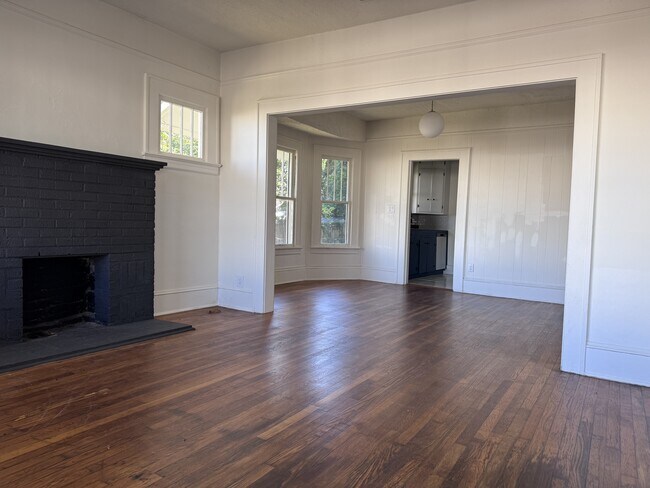 Foto del edificio - 3034 Rayford St