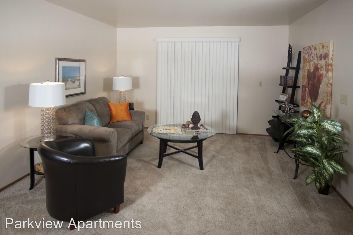 Foto principal - 2590 California Park Dr