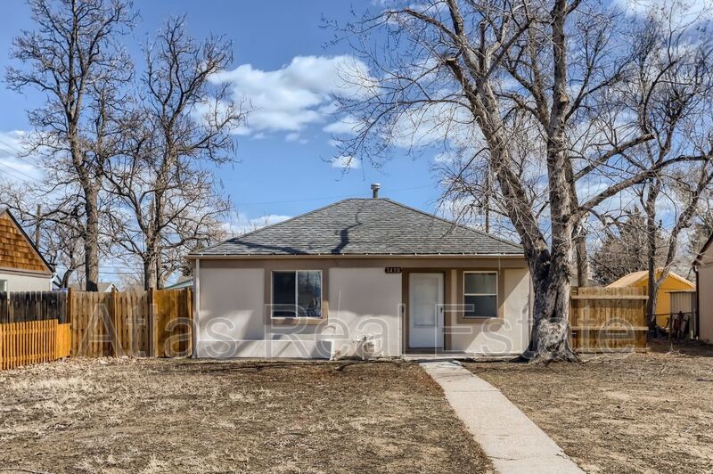 3450 Birch Street, Denver, CO 80207 House Rental in Denver, CO