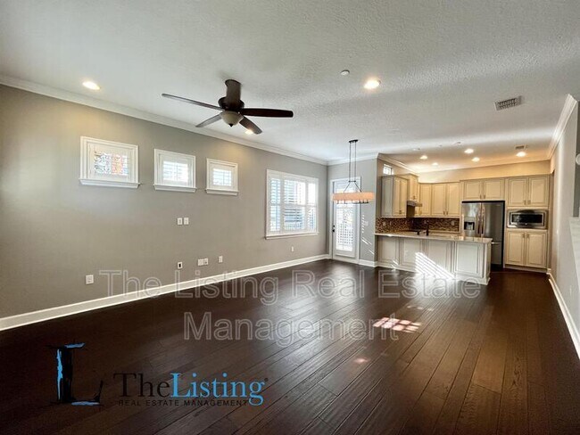 Foto del edificio - 8144 Tavistock Lakes Blvd