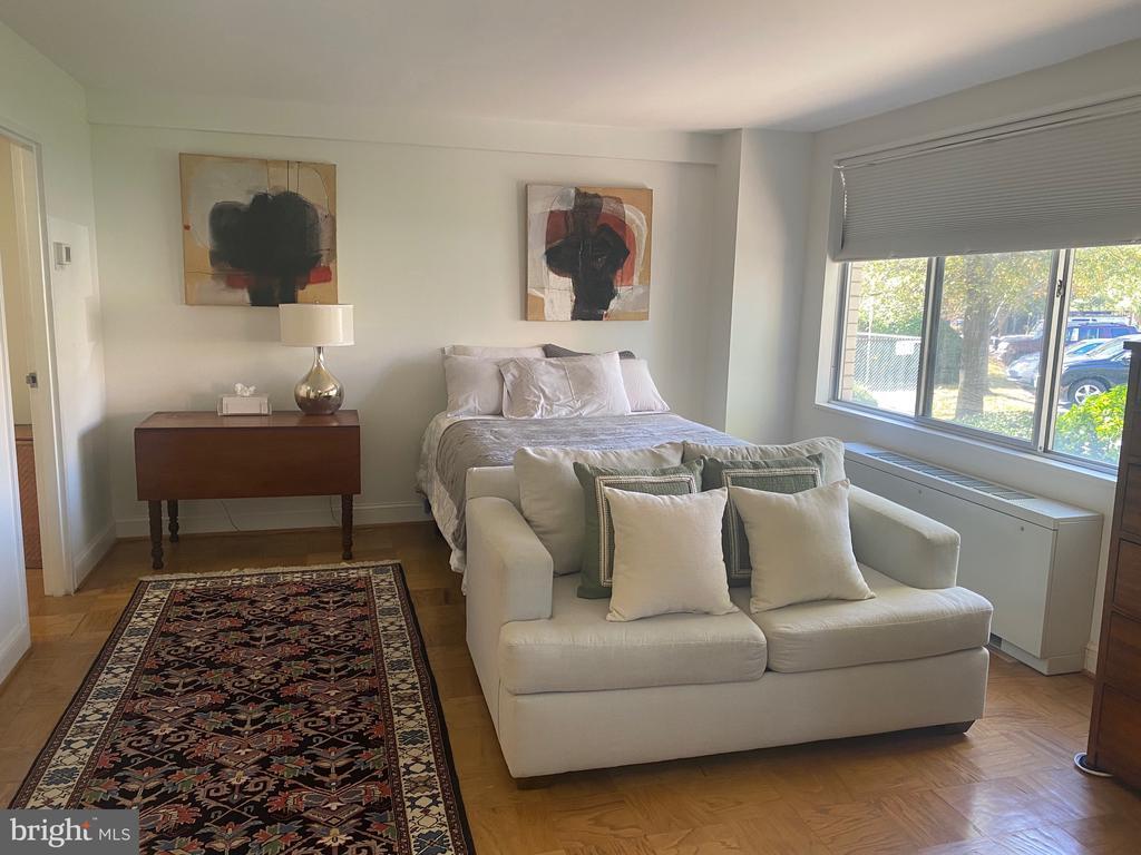 Foto principal - 1200 N Nash St