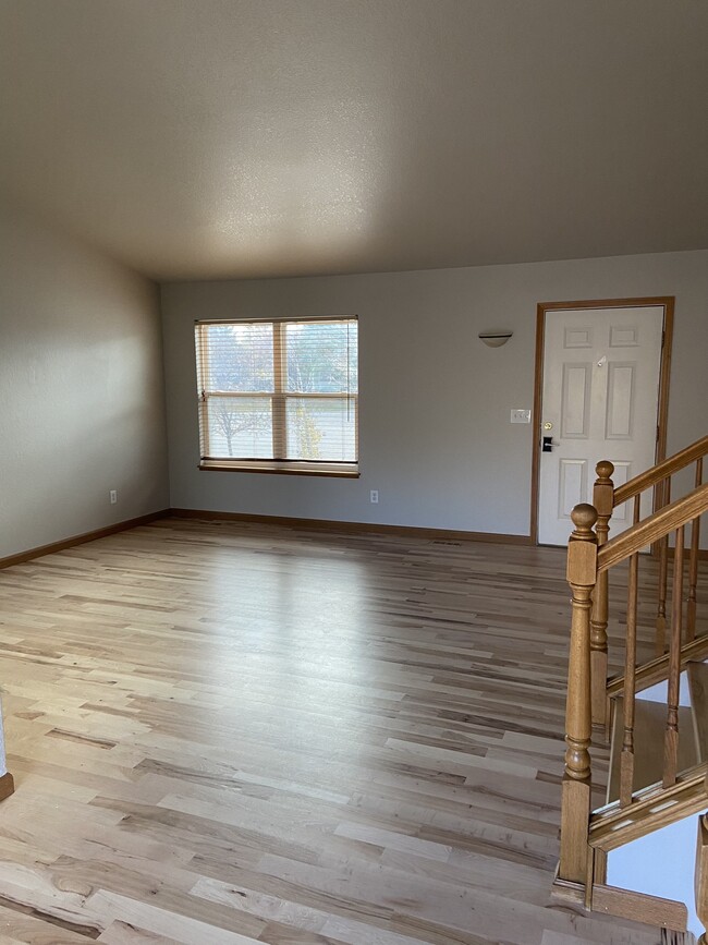 Foto del edificio - 1414 Cranberry Ct