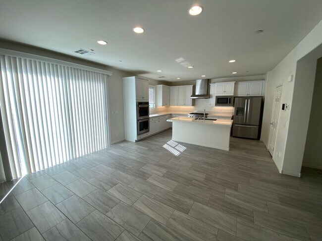 Foto del edificio - Beautiful 4 bed/3 home located in Henderson.