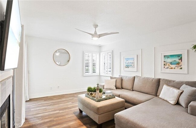 Foto del edificio - 12 Corniche Dr