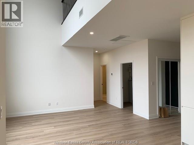 Photo du bâtiment - 4400 Laurier Pkwy