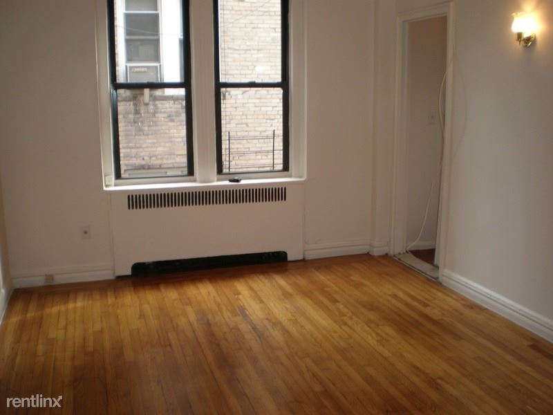 Building Photo - 1220 Saint Nicholas Ave