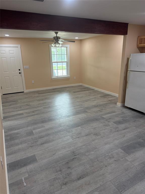 Building Photo - 212 TX-21